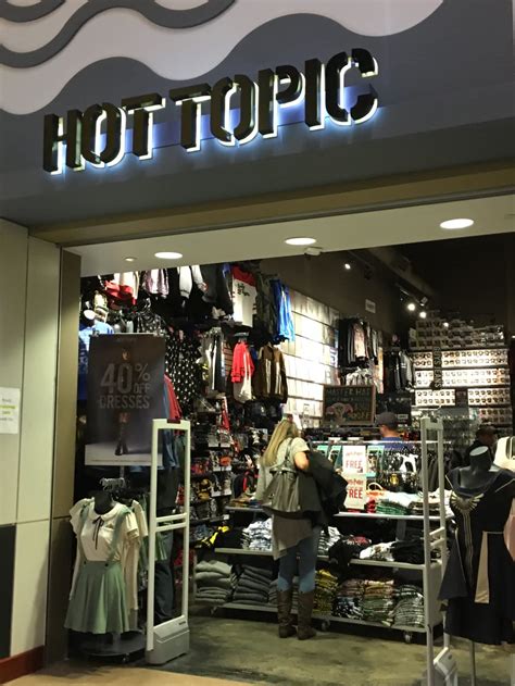 hot tooic|hot topic log in.